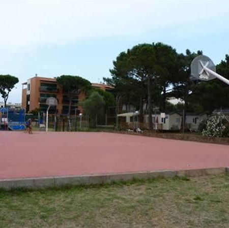 Camping Neptuno Hotell Pals Exteriör bild