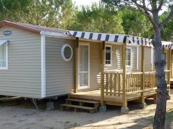 Camping Neptuno Hotell Pals Exteriör bild