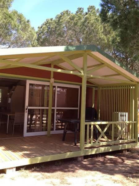 Camping Neptuno Hotell Pals Exteriör bild